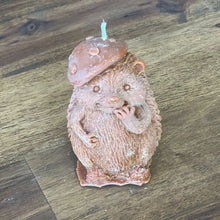 Load image into Gallery viewer, Woodland Animal Hedgehog Mushmellow Candle