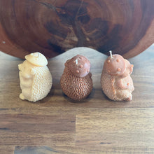 Load image into Gallery viewer, Woodland Animal Hedgehog Mushmellow Candle