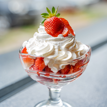 Load image into Gallery viewer, Strawberries &amp; Cream Candle
